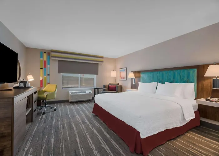 Hampton By Hilton Hotel